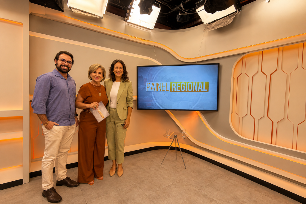 Nossa fundadora, Kátia Fugazza e o nosso diretor de operações, Marcos Marques com a diretora de jornalismo da RFTV, Noêmia Gomes. 